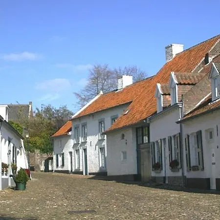 Ferme Knaapen B&B 3*